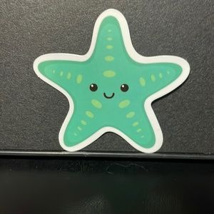 GREEN CARTOON STARFISH STICKER